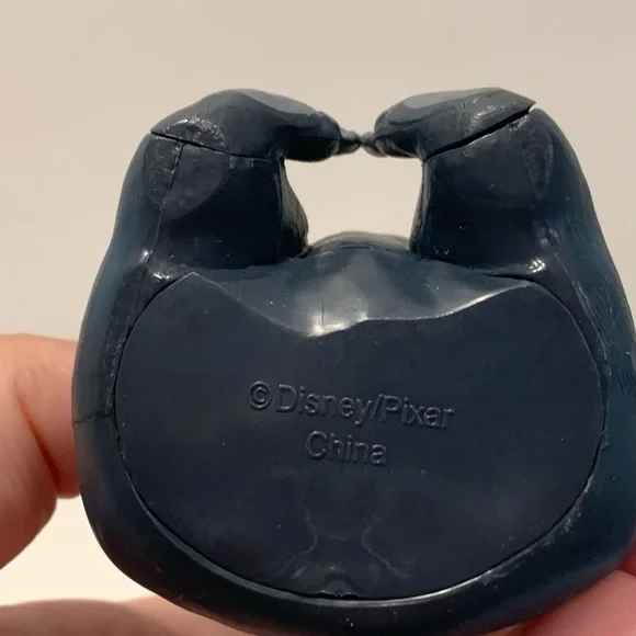 Disney Pixar Brave Queen Elinor Crown Mother Bear PVC figure - Picture 4 of 4